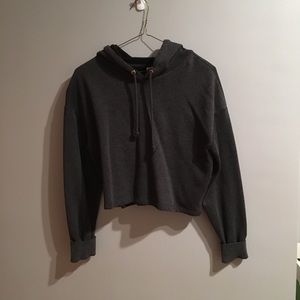 H&M cropped sweatshirt